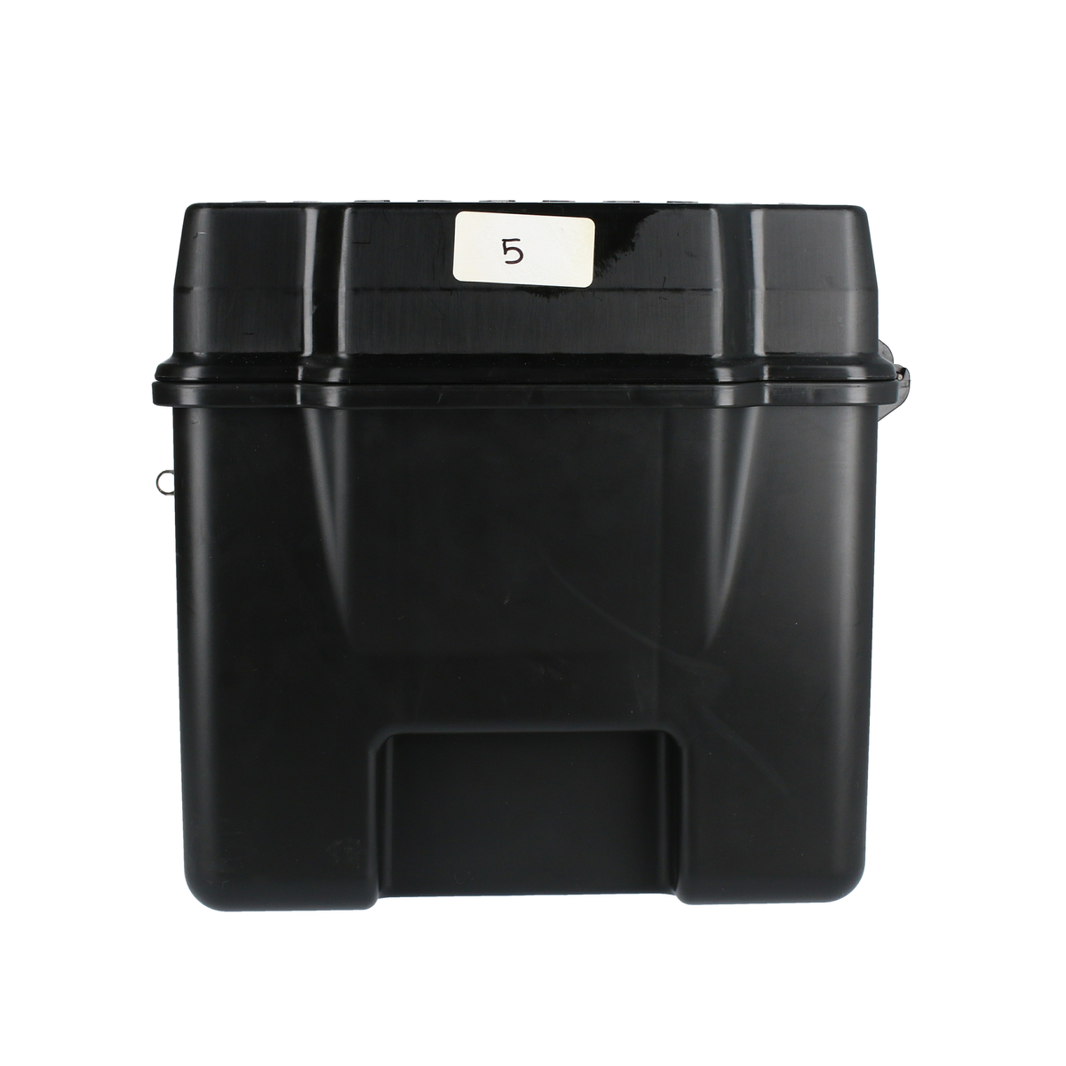 Caja portaherramientas plástica con broches metálicos color negro 26" x 10" x 10" Surtek